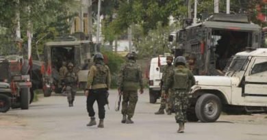 Colonel, Major among 5 martyred in an encounter in Handwara