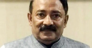 Previous footballer E Hamsakoya