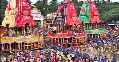 Devotees go to SC on Puri Rath