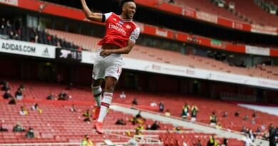 Pierre-Emerick Aubameyang nets 50th Premier League g