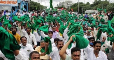 Farmers protest in Hubli