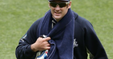 David Hussey expects