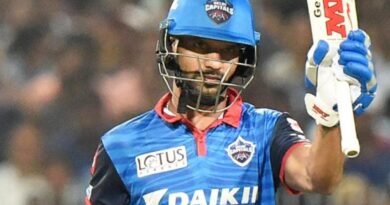 Shikhar Dhawan reaches