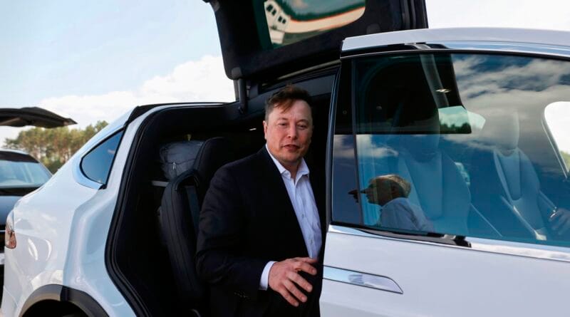 Elon Musk Becomes