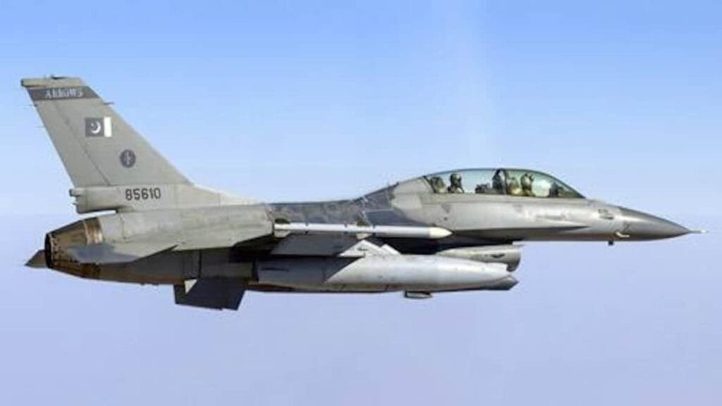 Pak Jet Seen Near Poonch