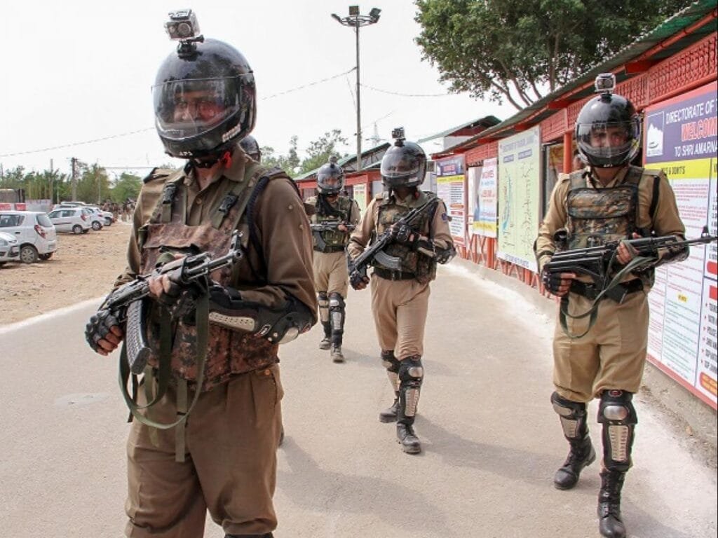 Police alert on Deepawali