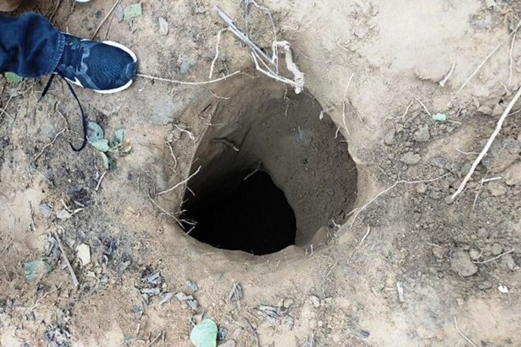  Tunnel found on the border