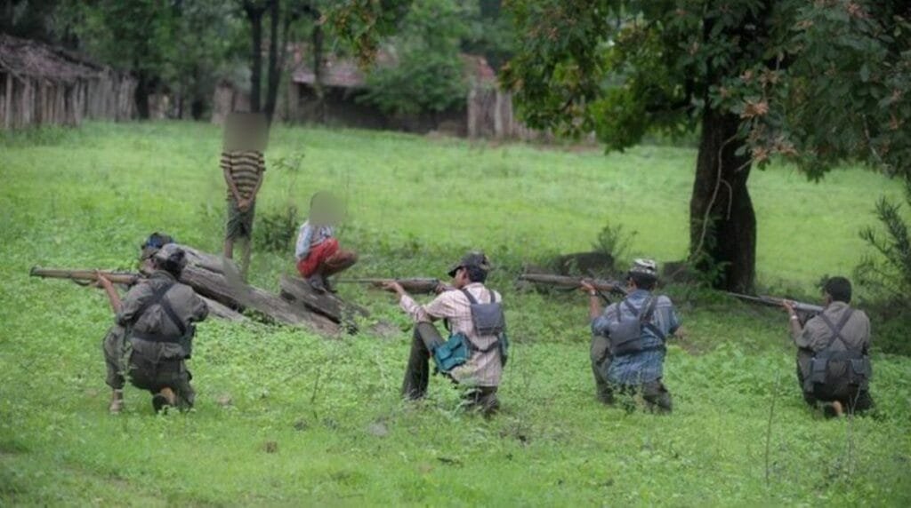 Naxalites kill two villagers