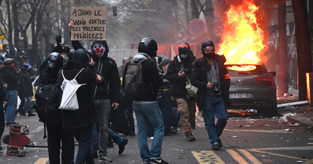 Violence erupts