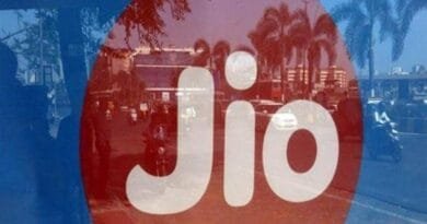 Reliance Jio's net profit