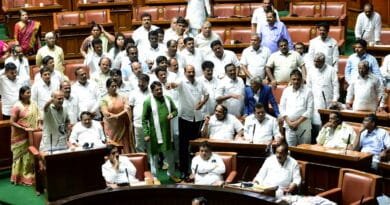 Congress MLAs shout slogans