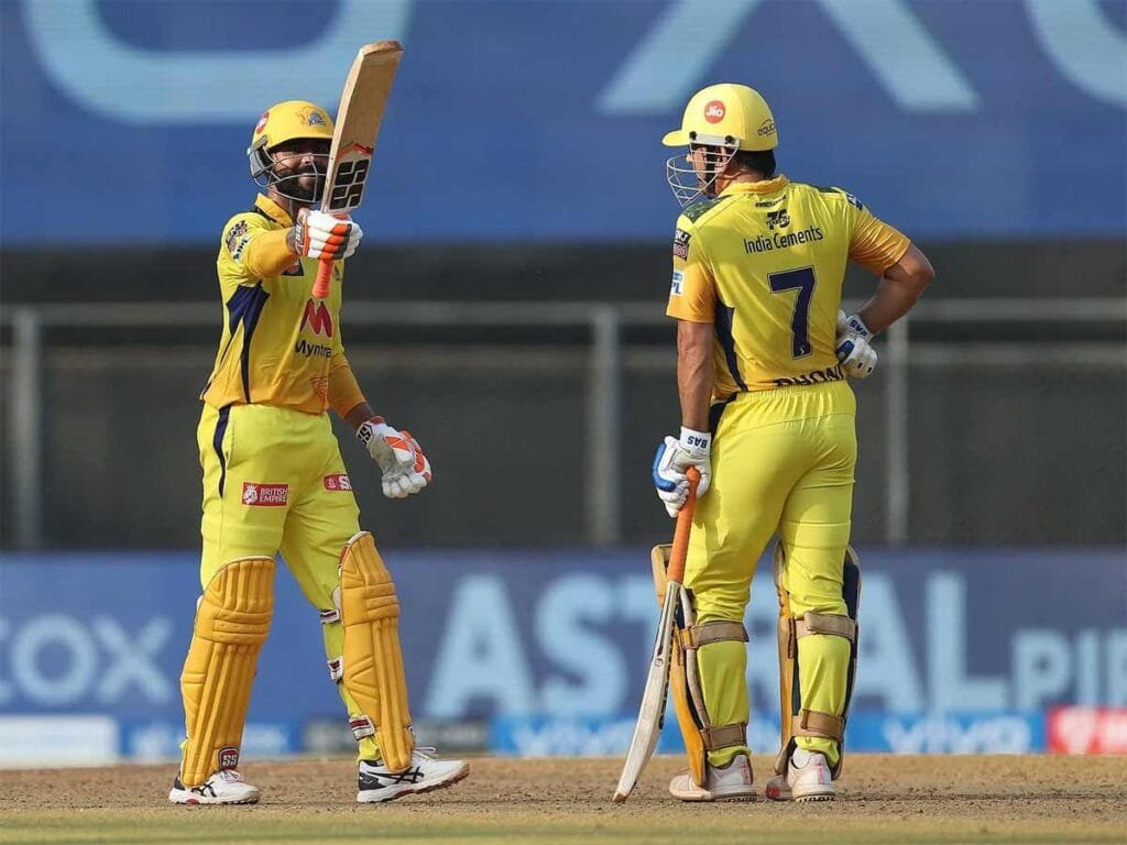 Ravindra Jadeja made 37 runs