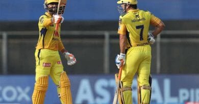 Ravindra Jadeja made 37 runs