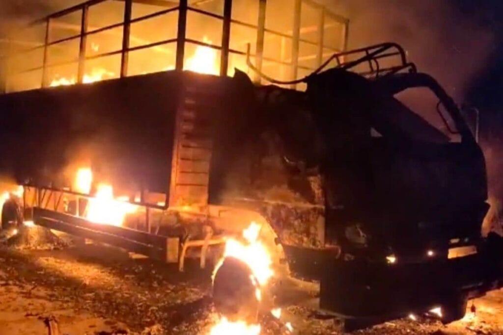 Naxalites in Sukma burnt