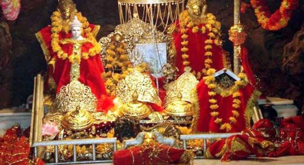 Vaishno Devi's Yatra continues
