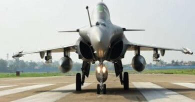 Rafale flying to Srinagar