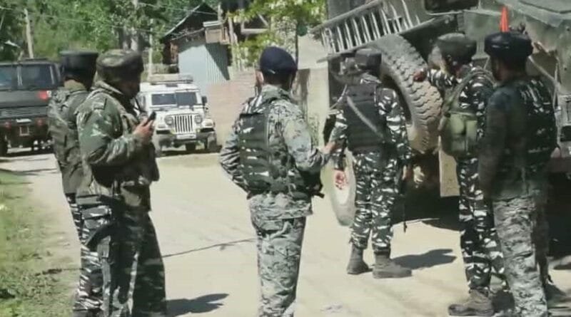 Two killed including LeT top