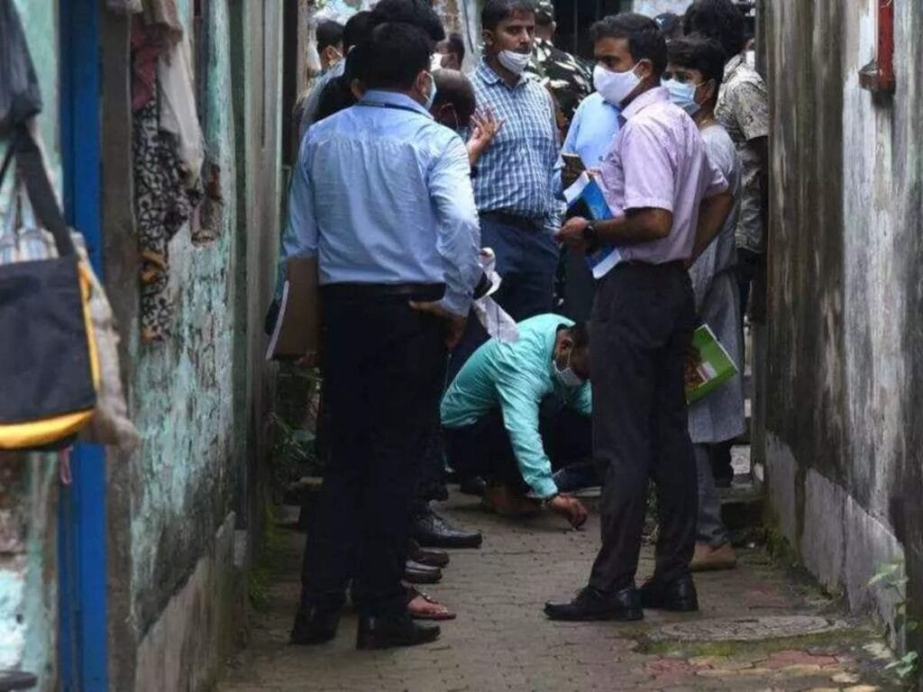 CBI reached the houses