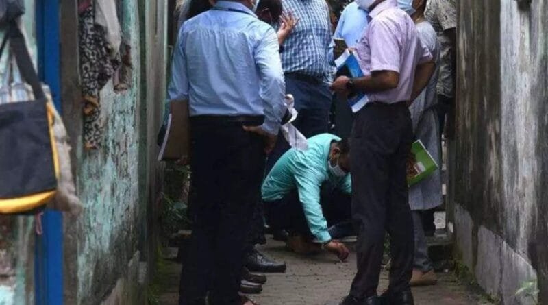 CBI reached the houses