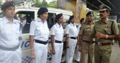 Kolkata Police to buy mobile vans