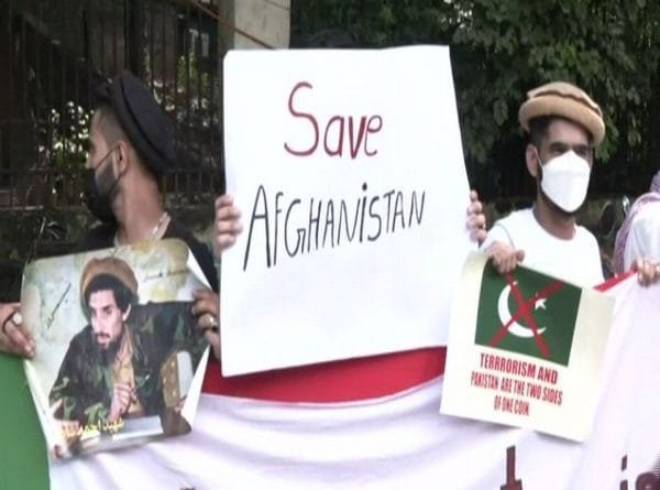 Afghan refugees protest