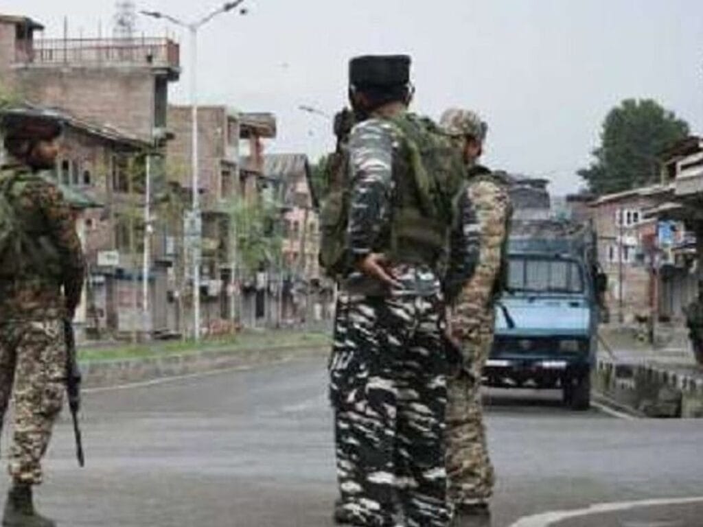 Terrorists attack police party