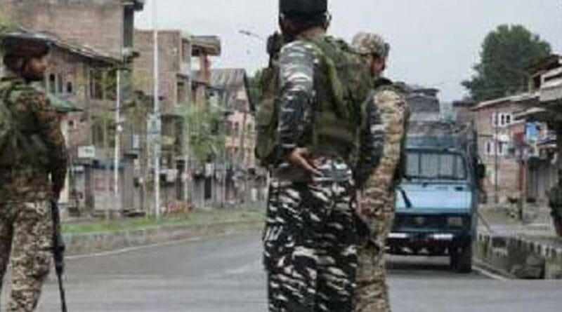 Terrorists attack police party