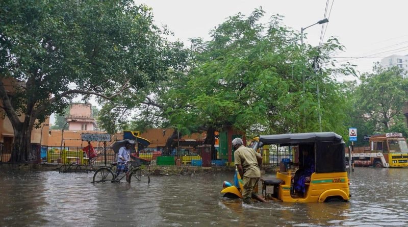 IMD issued red alert in Tamil Nadu