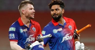 Delhi kept its playoff hopes