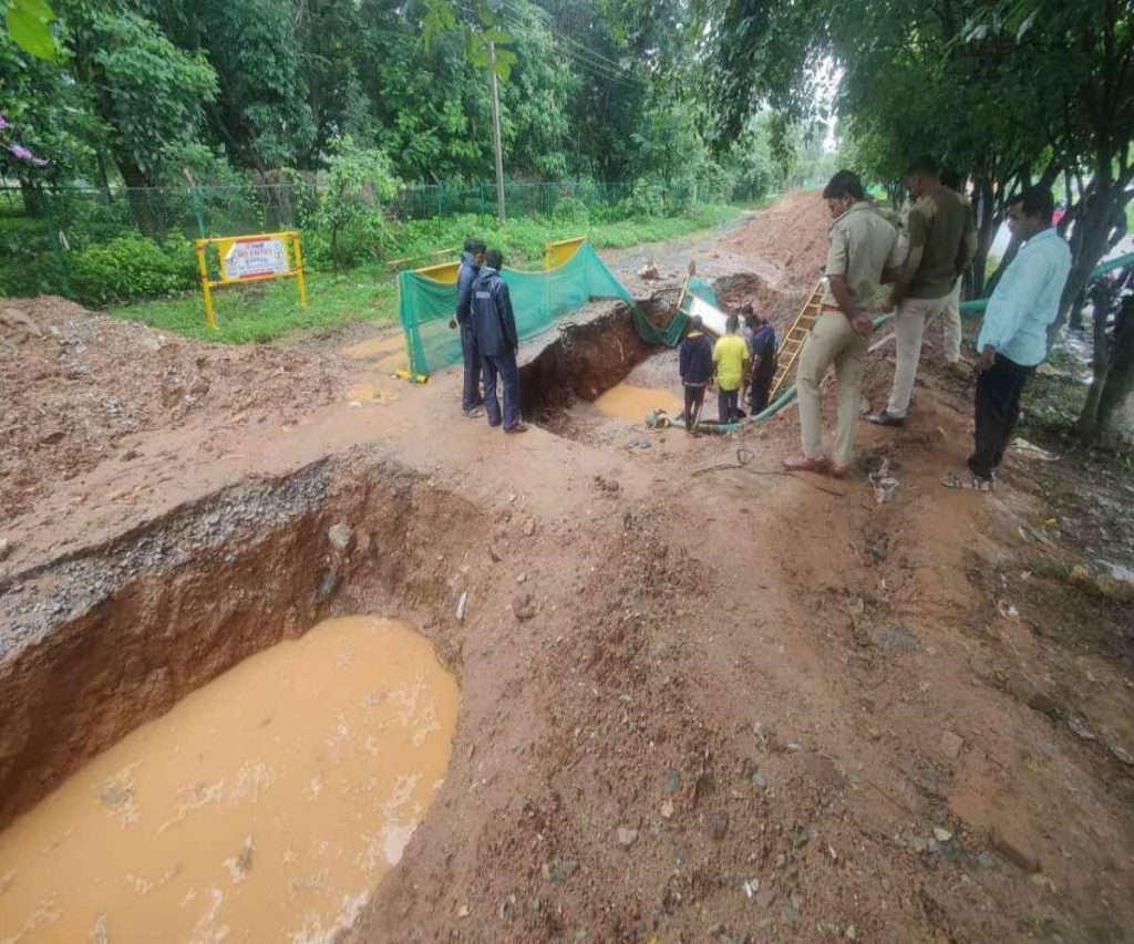 Two laborers from Bihar