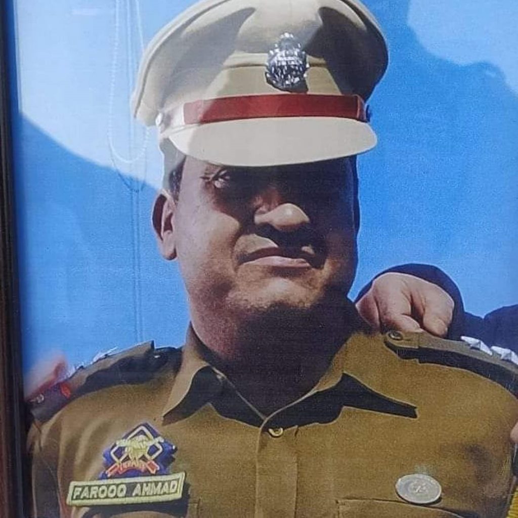 Terrorists killed Police Sub Inspector