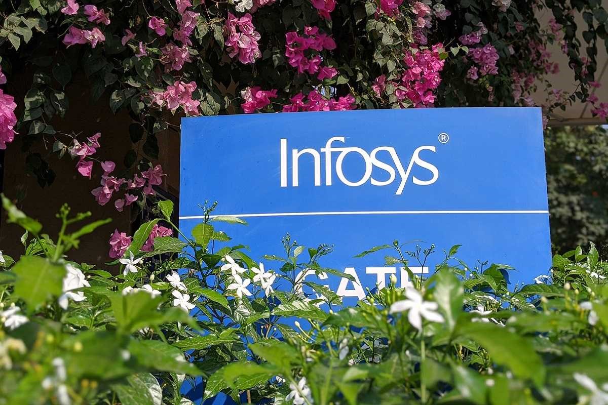 Infosys slashes variable pay