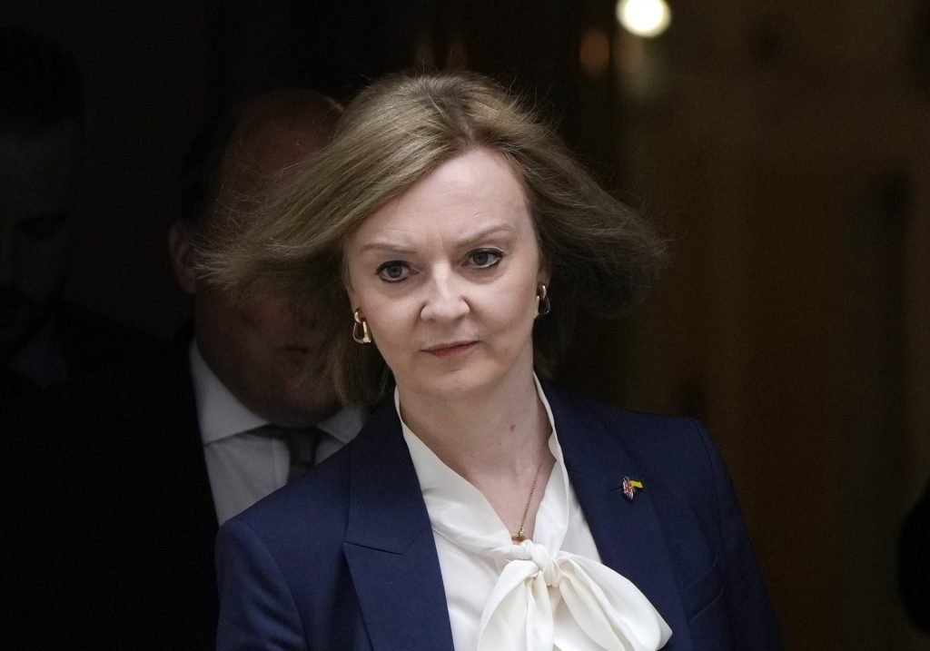 Liz Truss becomes longest